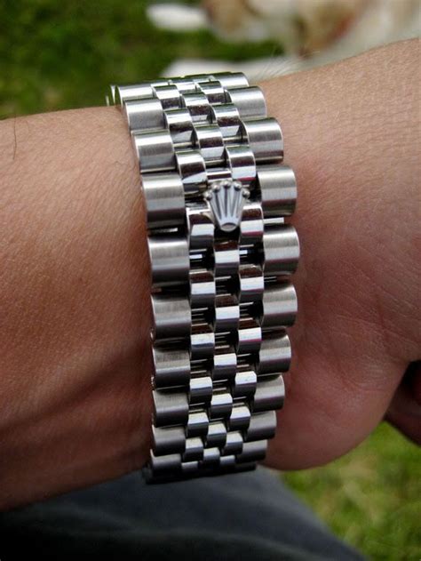 rolex jubilee bracelet review|Rolex new style jubilee bracelet.